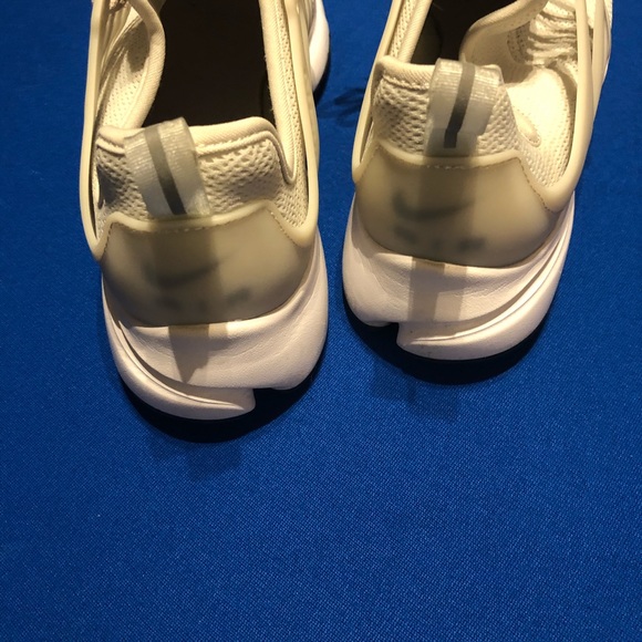 💢SOLD💢Women’s Nike Presto - Picture 3 of 5